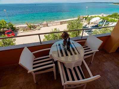 Apartments Maslina Island Pag Lun